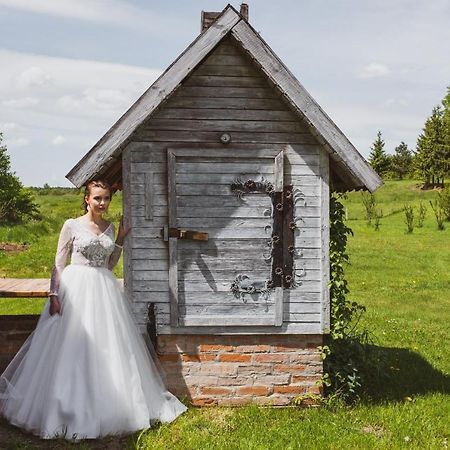 Pensjonat Agroturystyczny Pod Modrzewiem Bed and Breakfast Florczaki Exterior foto